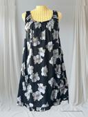 Robe de plage T36/46 noir à fleurs Coton