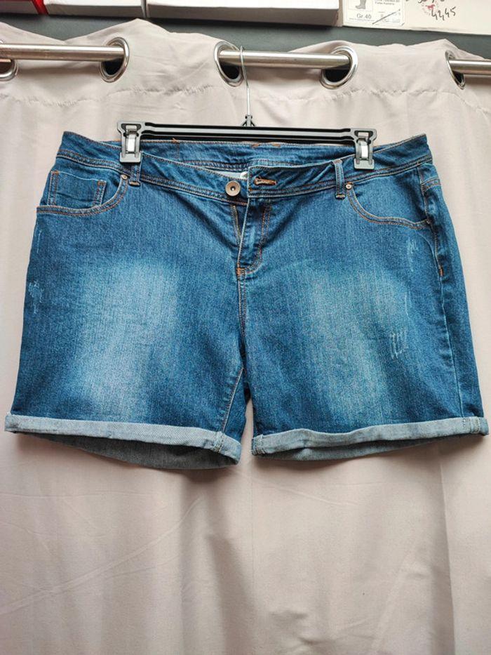 Short en jean Kiabi t46 - photo numéro 1