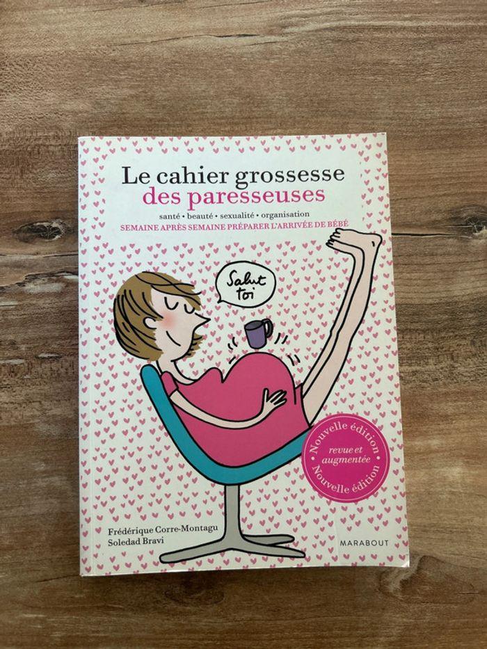 Le cahier grossesse des paresseuses - photo numéro 1