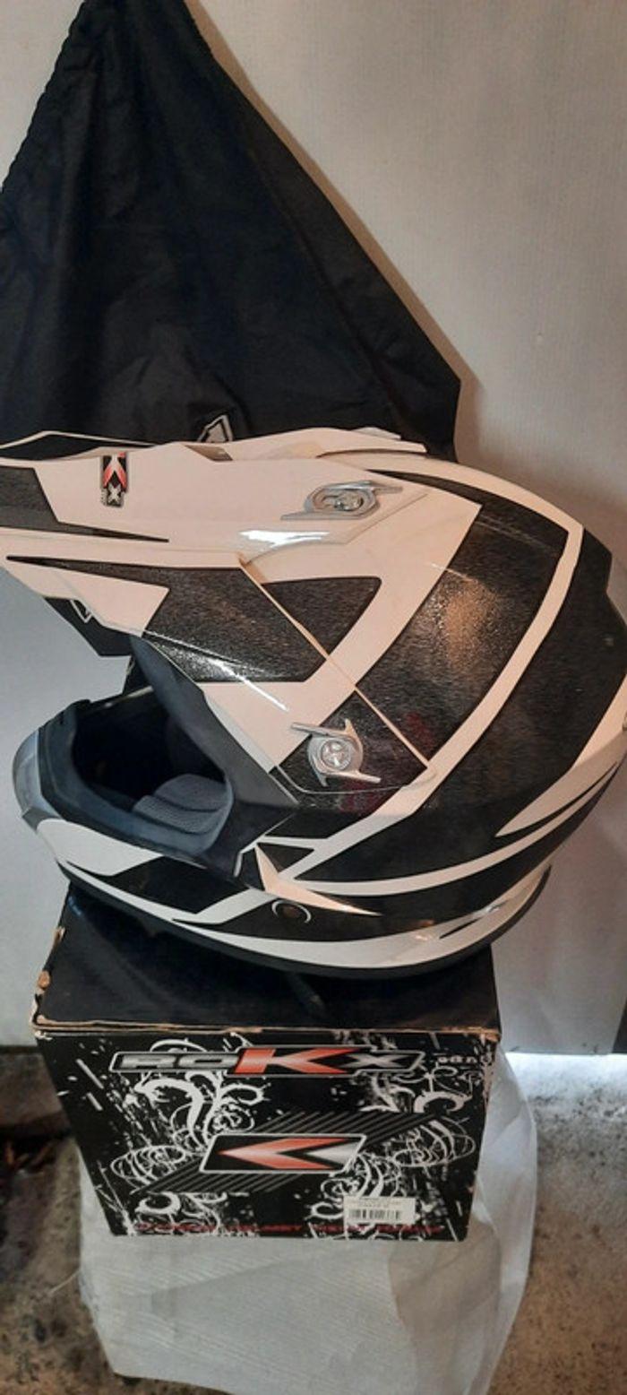 casque moto cross adulte/junior
taille S
55/56cm rokx helmet - photo numéro 4