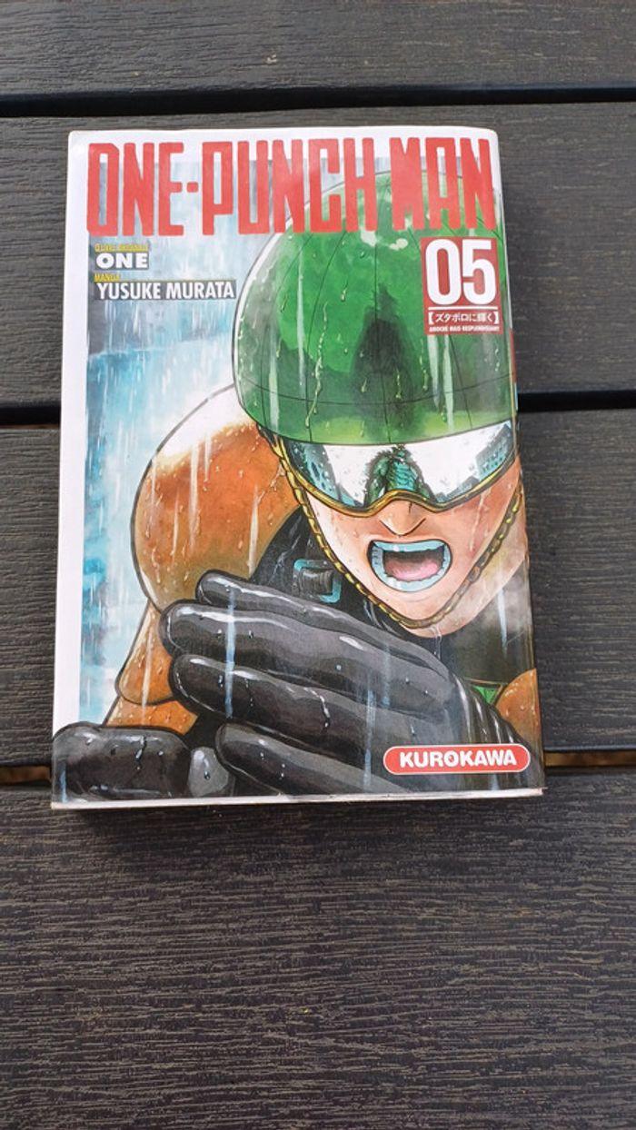 One Punch Man Tome 5 - photo numéro 1