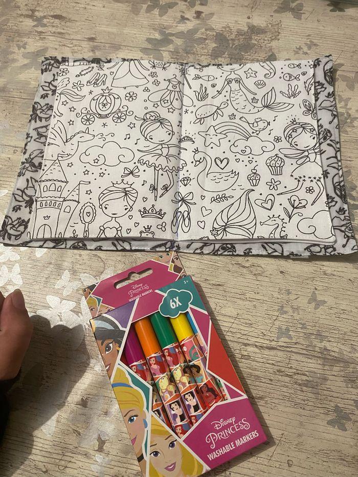 Cahier de coloriage lavable - photo numéro 4