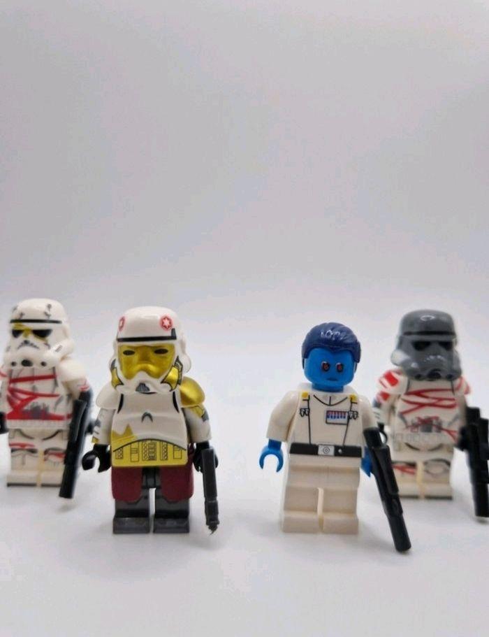 Figurines type lego Admiral Thrawn avec Captain Enoch et 4 stormtroopers star wars - photo numéro 2