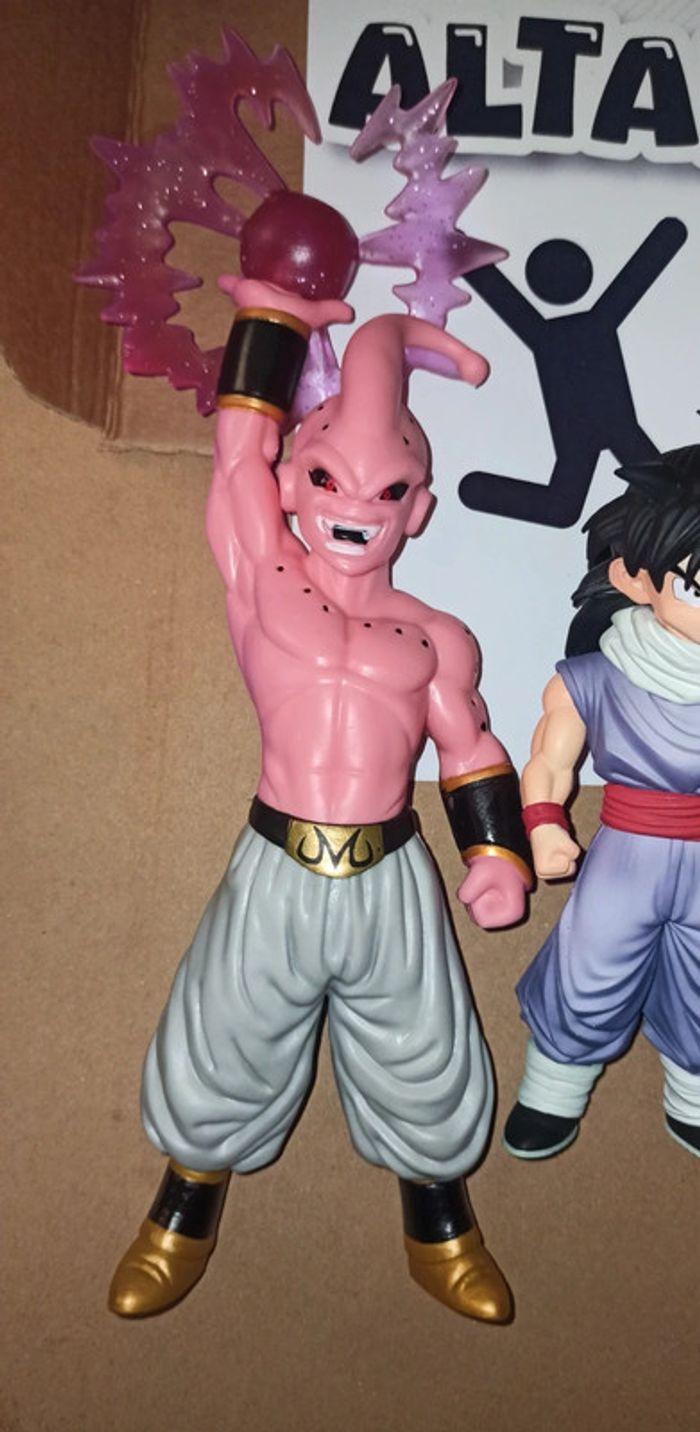 Lot 4 grande Figurine DBZ Neuf - photo numéro 2