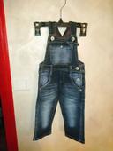 Superbe salopette en jeans Levi's taille 12 mois