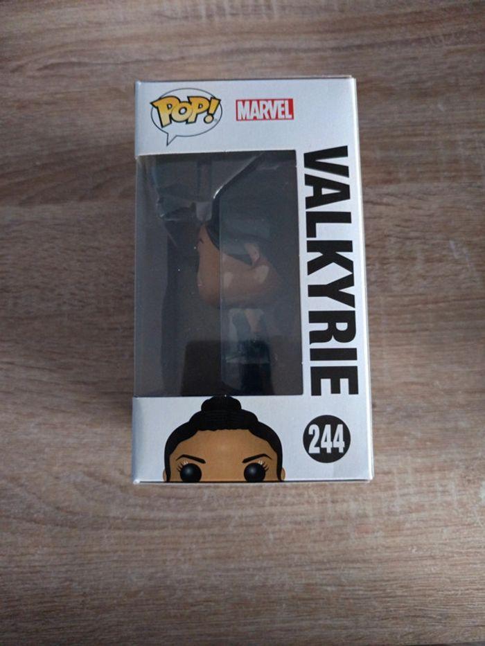 Pop Marvel Thor Valkyrie 244 - photo numéro 2