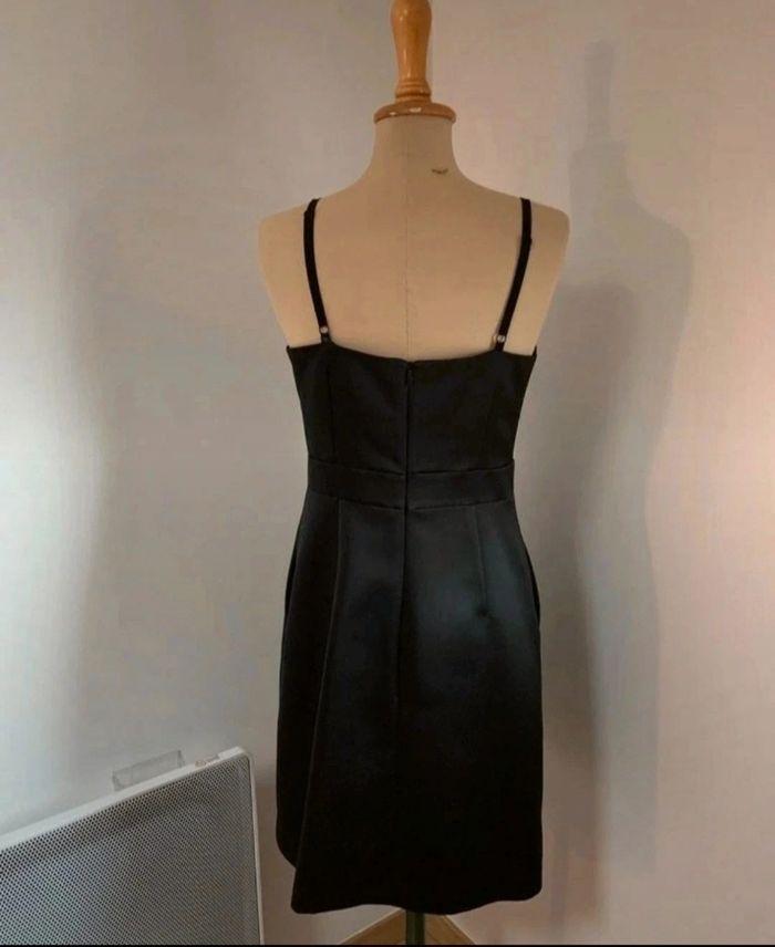 Robe Caroll - Taille 38 - Neuve - photo numéro 2