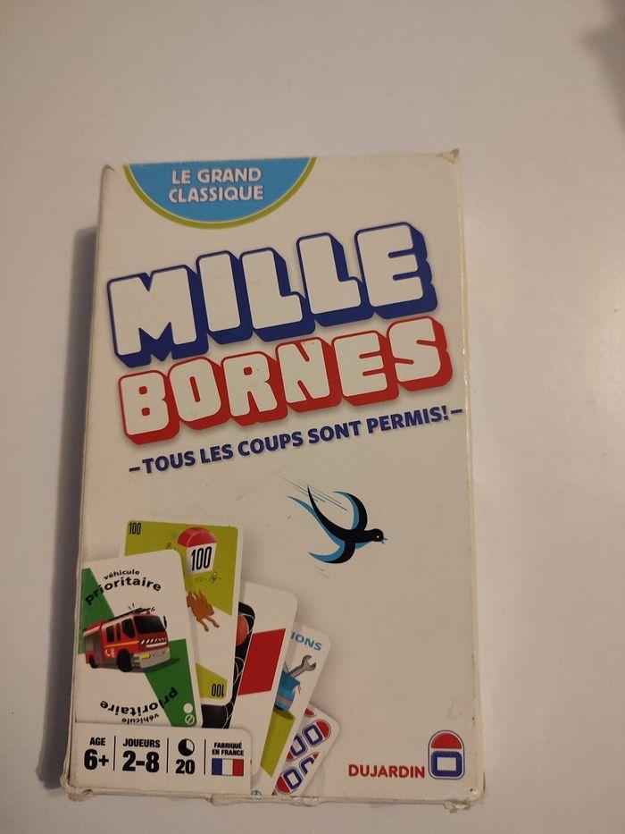 Jeu Mille Bornes - photo numéro 1