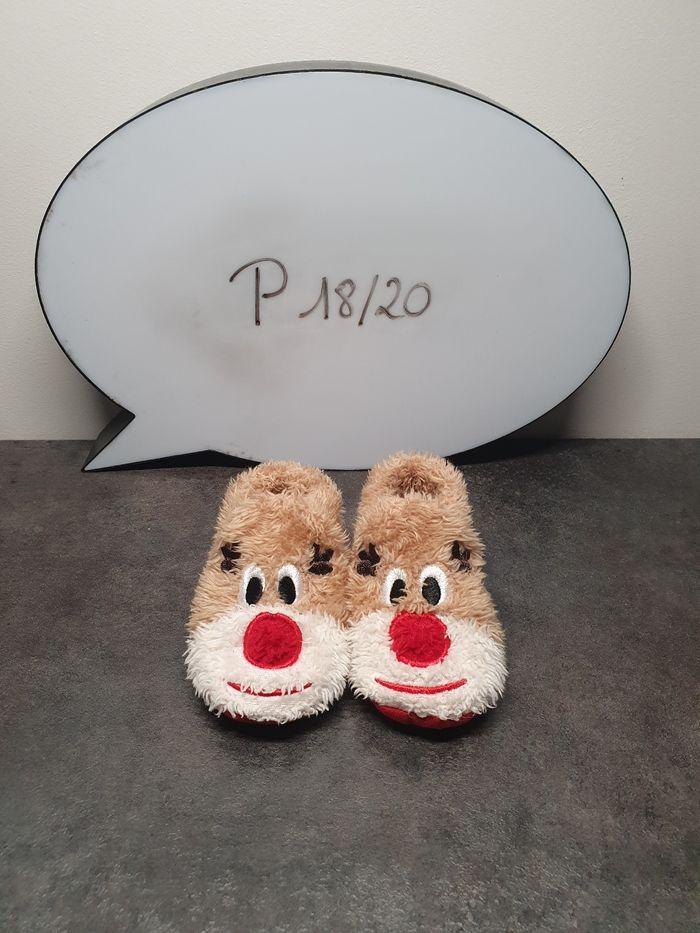 Chaussons 🎅  p18-20 - photo numéro 1