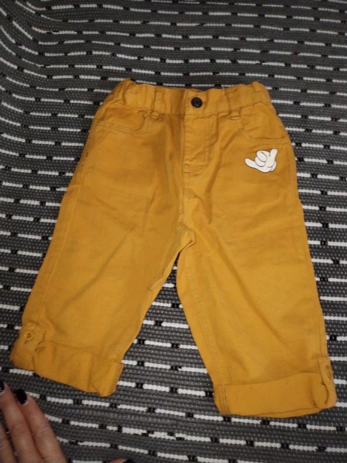 Pantalon Disney 18 mois - photo numéro 1