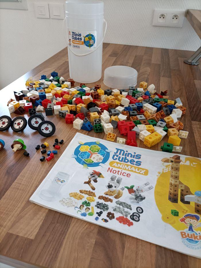 Jeu construction mini cubes animaux 30 modèles proposés - photo numéro 2