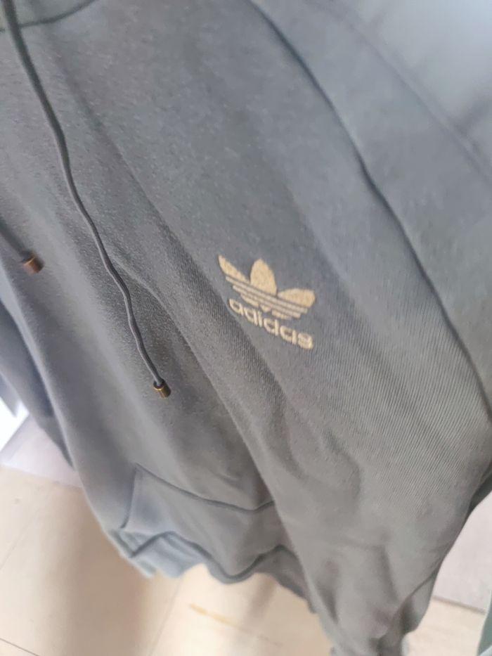 Pull Adidas taille M - photo numéro 4