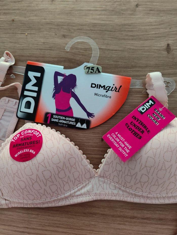 Soutien-gorge fille Dim - Taille 75A - photo numéro 3