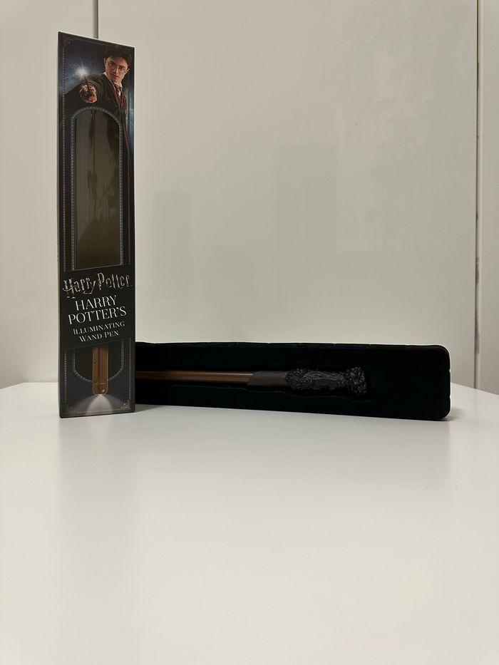 Harry Potter Illuminating Wand Pen (The Noble Collection) - photo numéro 8