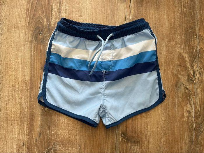 Short de bain 4 ans - photo numéro 1