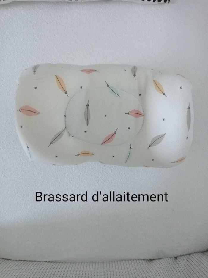 Brassard d'allaitement Candide (coussin de coude) - photo numéro 1