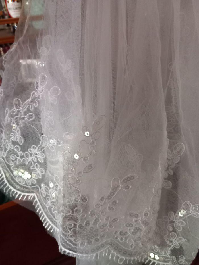 Voile de mariée en tulle blanc et paillettes - photo numéro 6