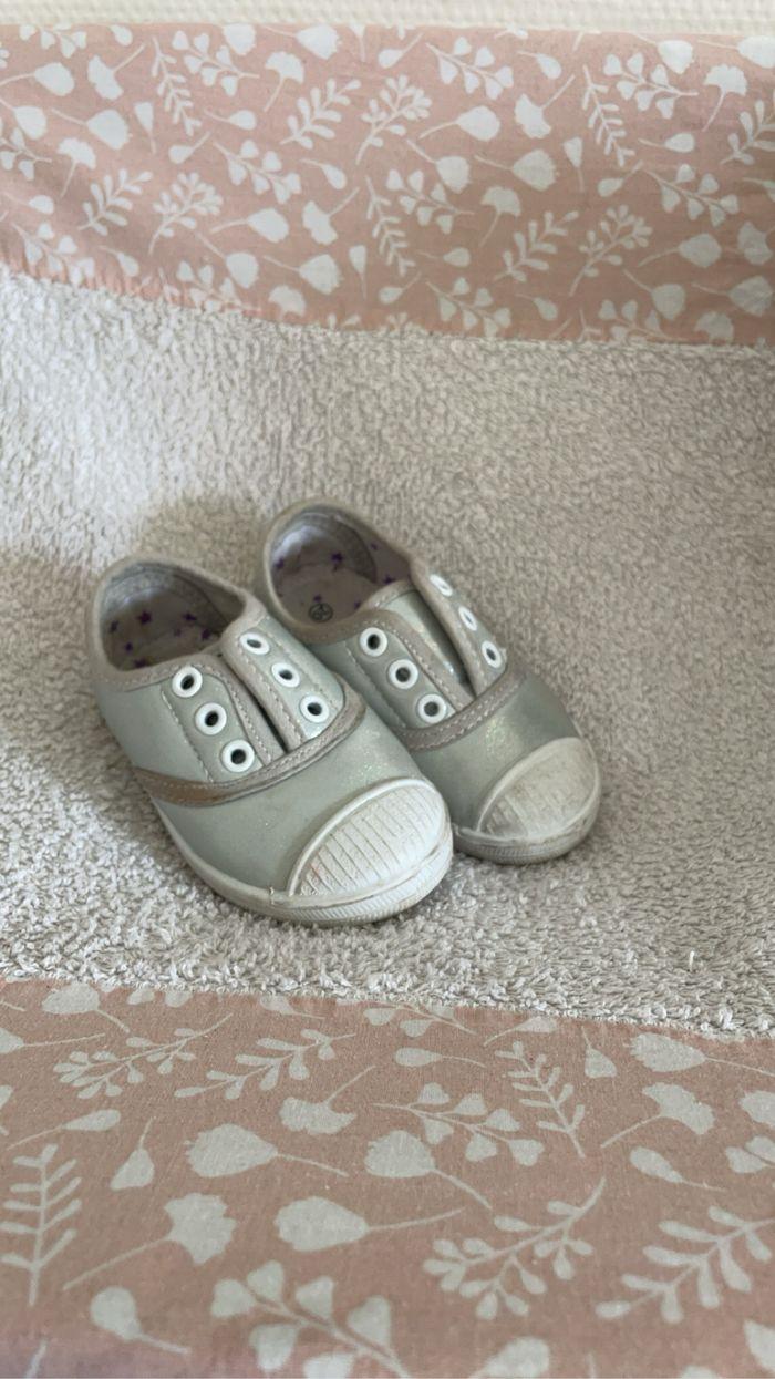 Chaussure bébé - photo numéro 3