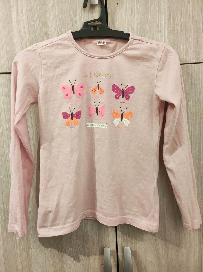 Sweatshirt rose papillon 8 ans - photo numéro 1