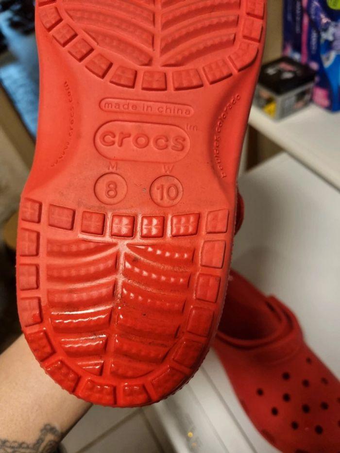 🌺 crocs femme rouge taille 10 - photo numéro 9