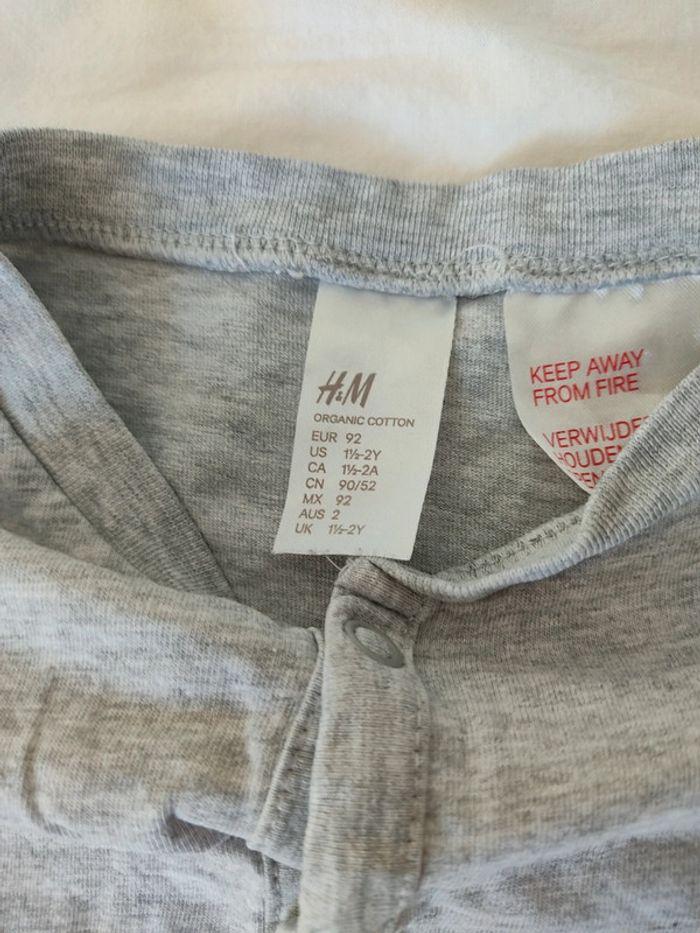 Lot 2 pyjamas ouverture devant 36m • H&M - photo numéro 6