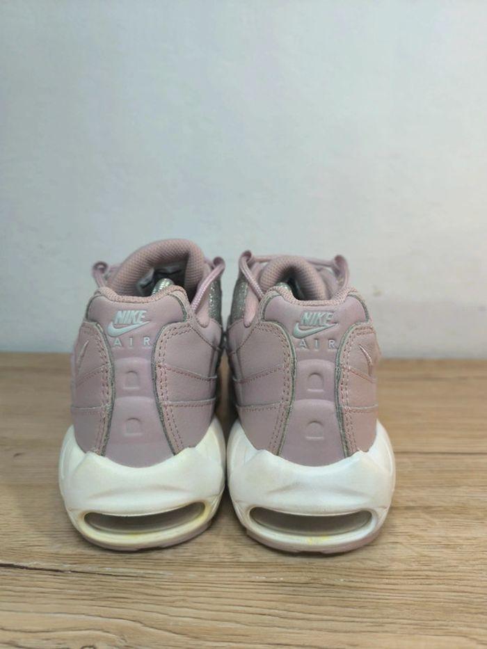 Baskets Nike air max 95 pointure 39 particle rose neuves sans boîte d'origine - photo numéro 4