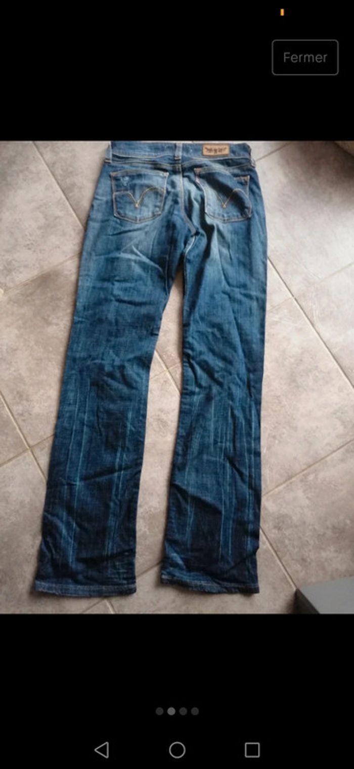 Jean Levi's 570 straight fit - photo numéro 2