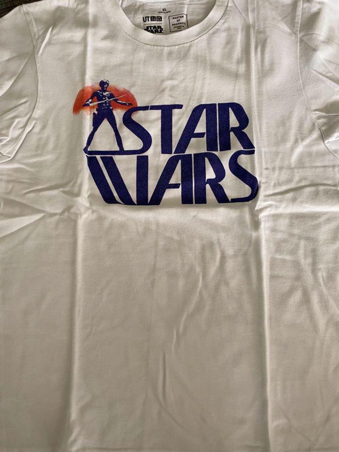 T-shirt manches courtes Star Wars XS Uniqlo - photo numéro 1