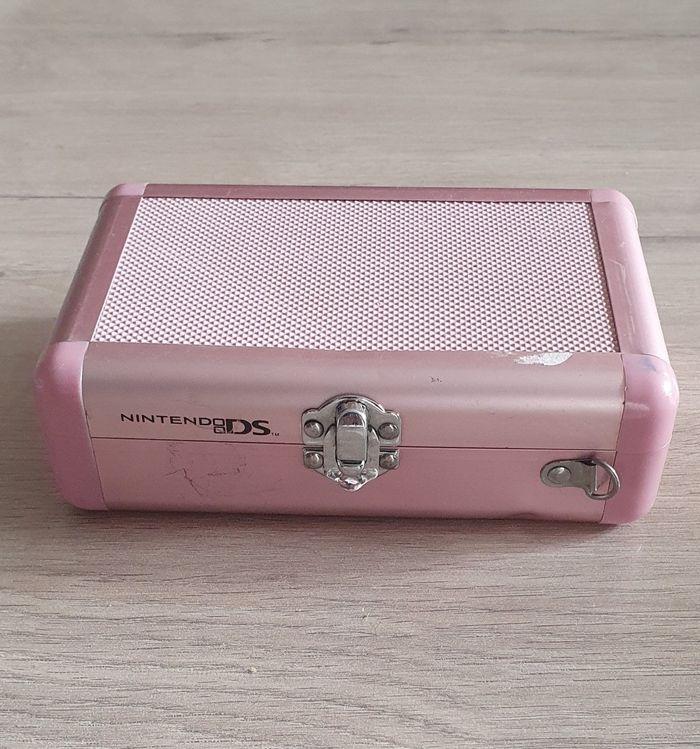 🌸 boîte Nintendo DS  🌸 - photo numéro 1