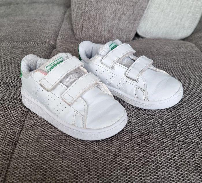 Baskets adidas verte taille 22 - photo numéro 2