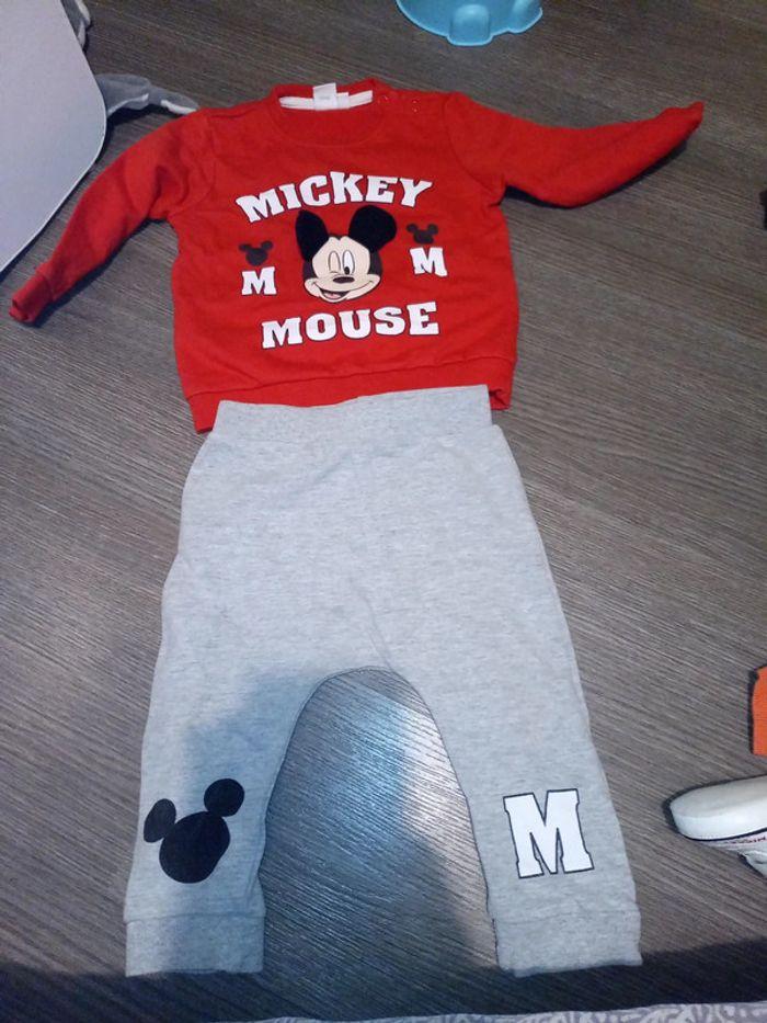 Ensemble Mickey 12 mois