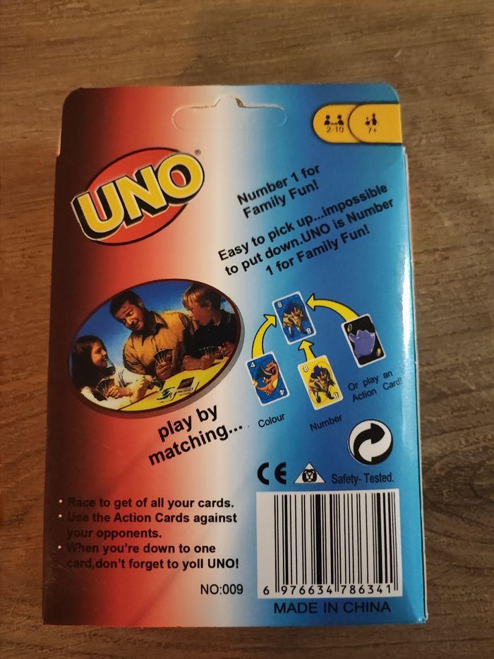 Uno pokémon - photo numéro 2