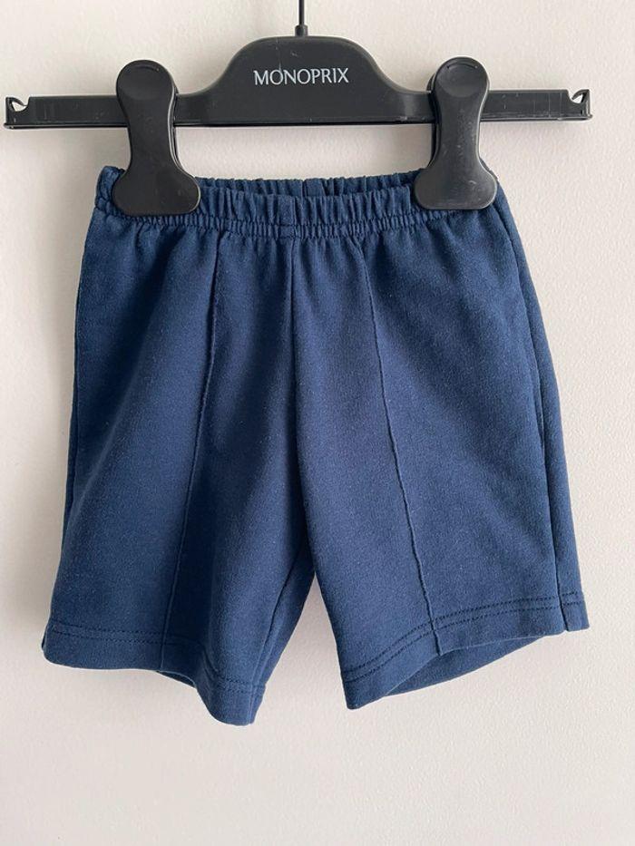 Ensemble garçon taille 1-2 ans en coton, chemisette à pois et short bleu marine - photo numéro 4