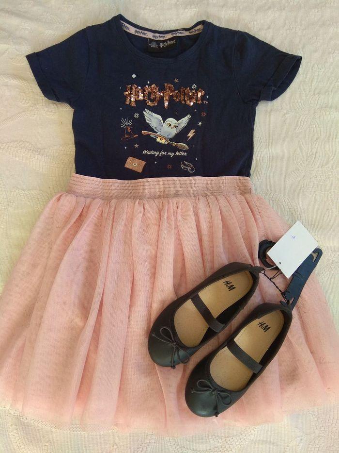 Robe Harry Potter 8ans + chaussures neuves 26 - photo numéro 6