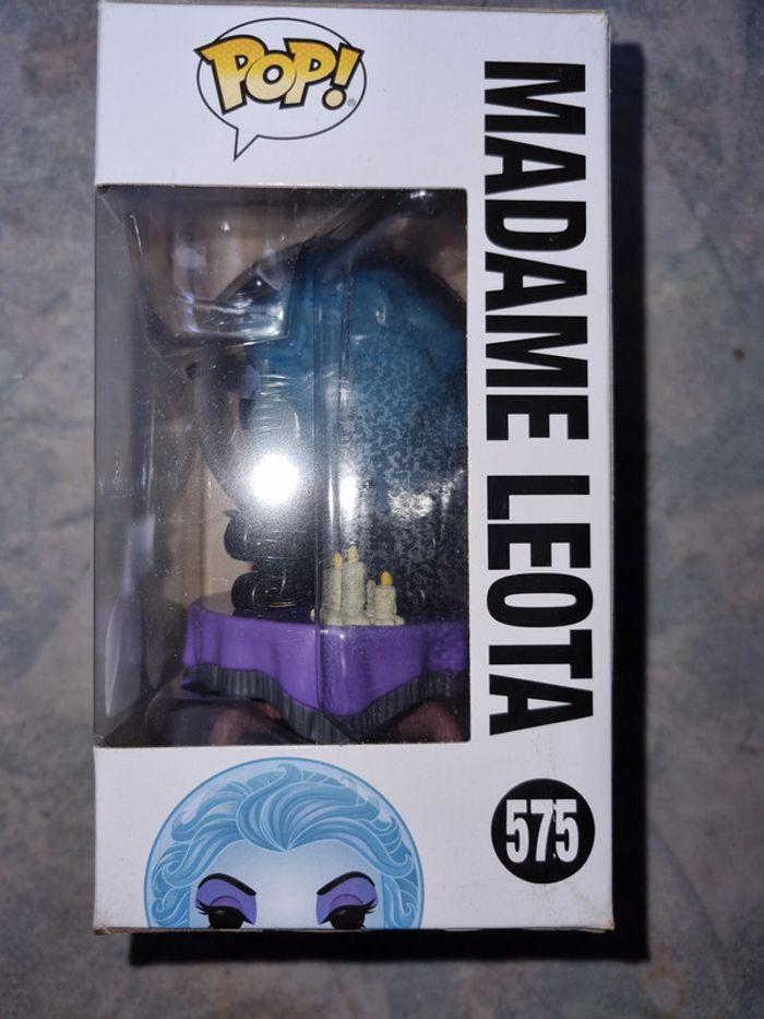 Funko Madame Leota #575 GITD exclu park Disney - photo numéro 4