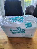 Couche taille 4+ Pampers