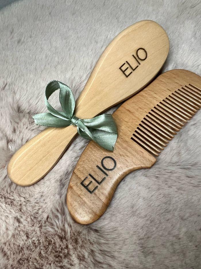 Lot brosse et peigne en bois personnalisés - photo numéro 5