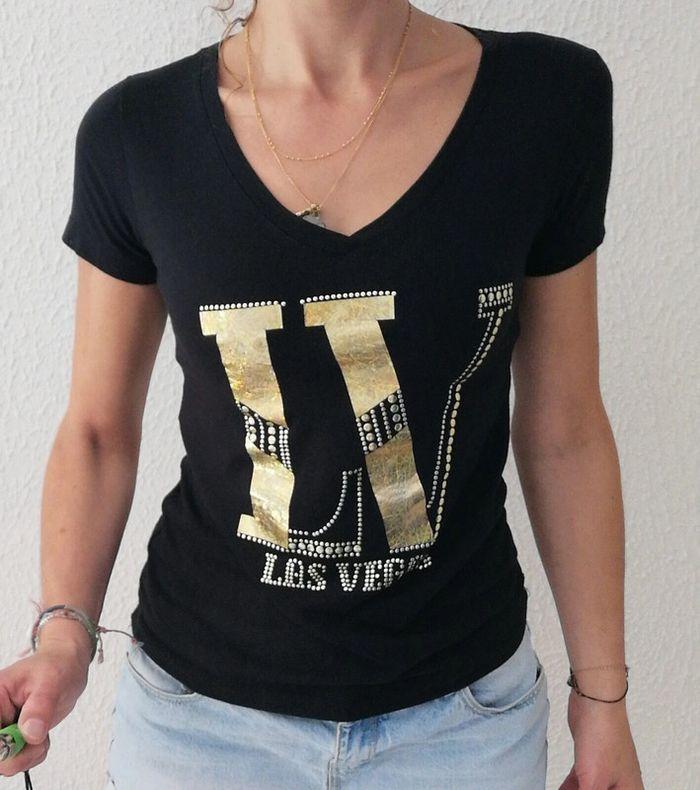 T-shirt col V, noir or, Las Vegas, S - photo numéro 1