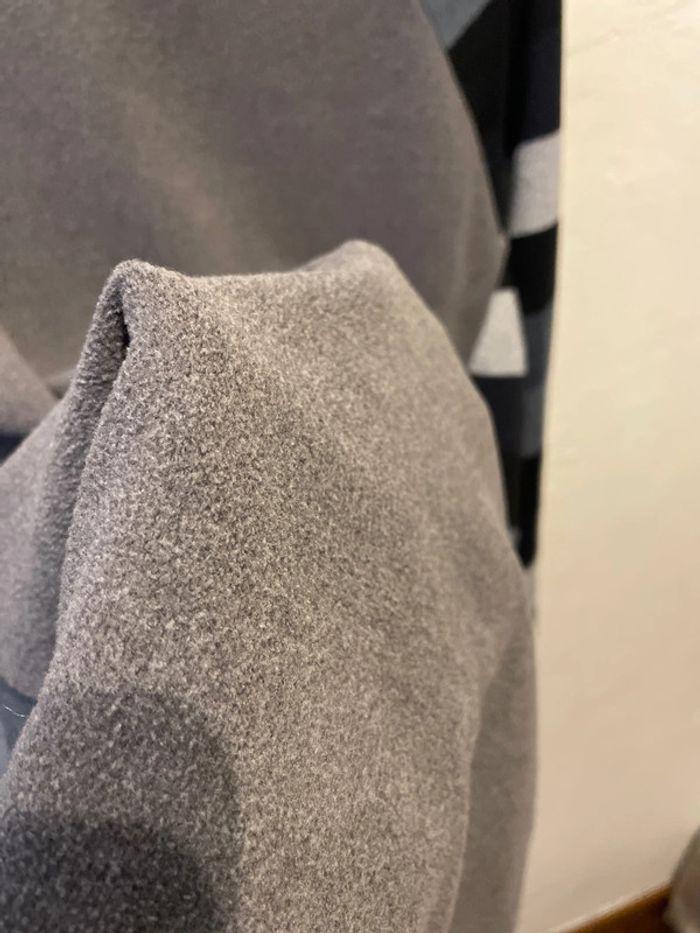 Pull gris et manches à rayures XL - photo numéro 3