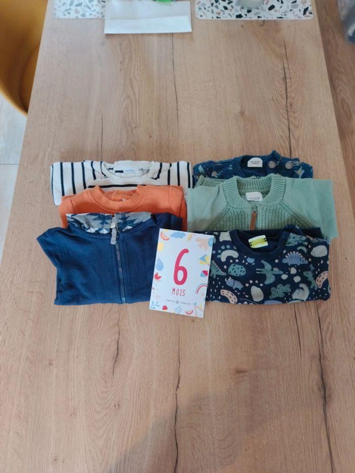 Lot 6 sweats et gilets 6 mois - photo numéro 1