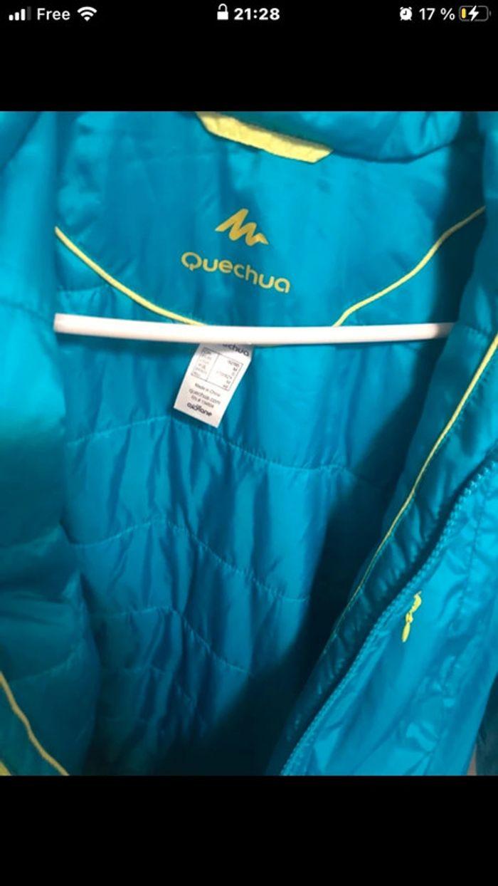 Manteau de ski / veste polaire . Veste matelassé /neige . Taille 38 - photo numéro 4