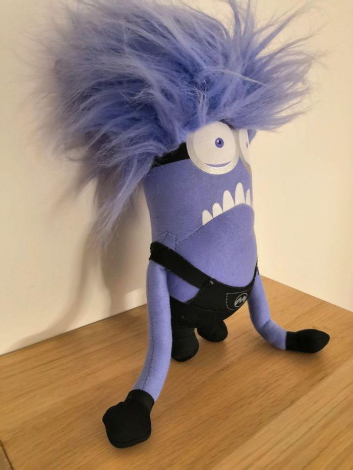 Peluche minion neuve - photo numéro 3