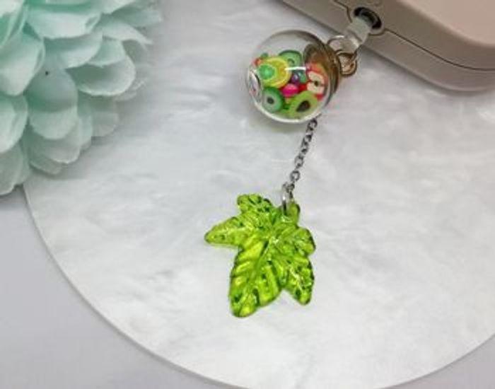 Bijou pendentif  boule de verre fruits pour smartphone prise antipoussière - photo numéro 2