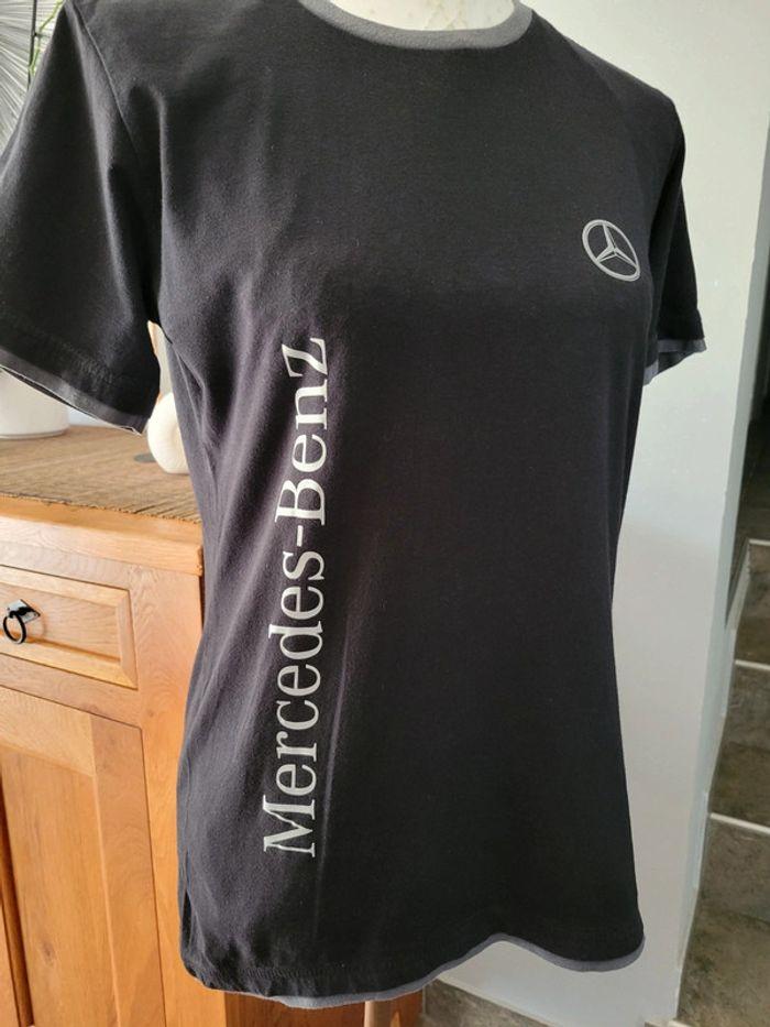 Tee-shirt manches courtes logo Mercedes-Benz taille M - photo numéro 2