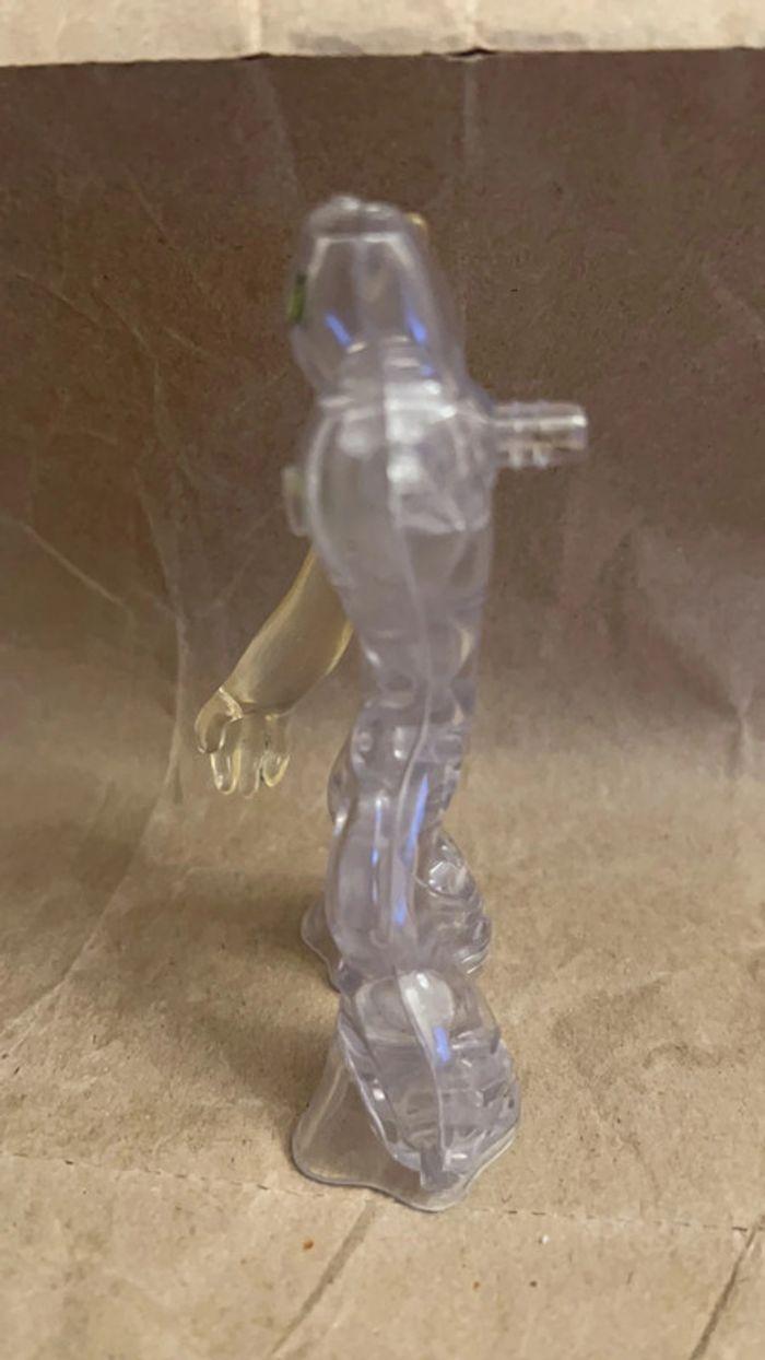 Bandai - Ben 10 - figurine Goop 10cm - photo numéro 4