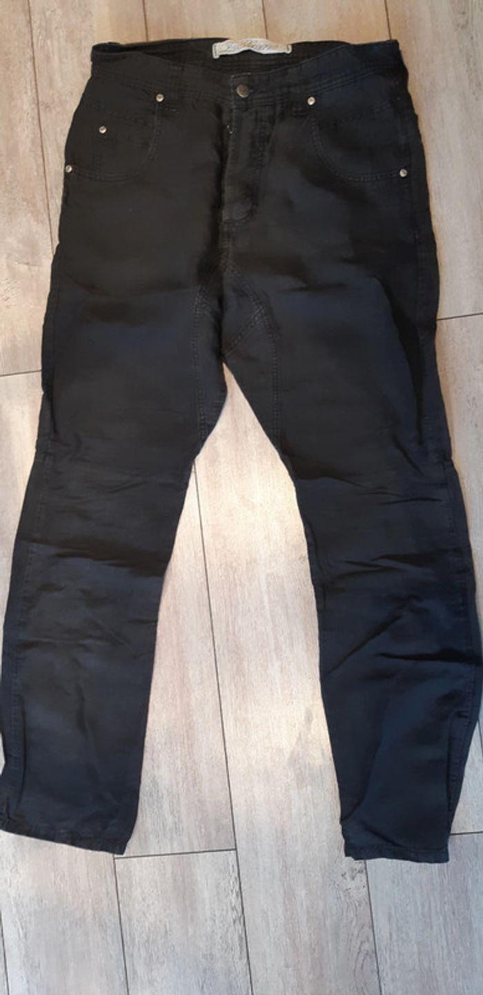 Pantalon Zu Elements taille 30 - photo numéro 1