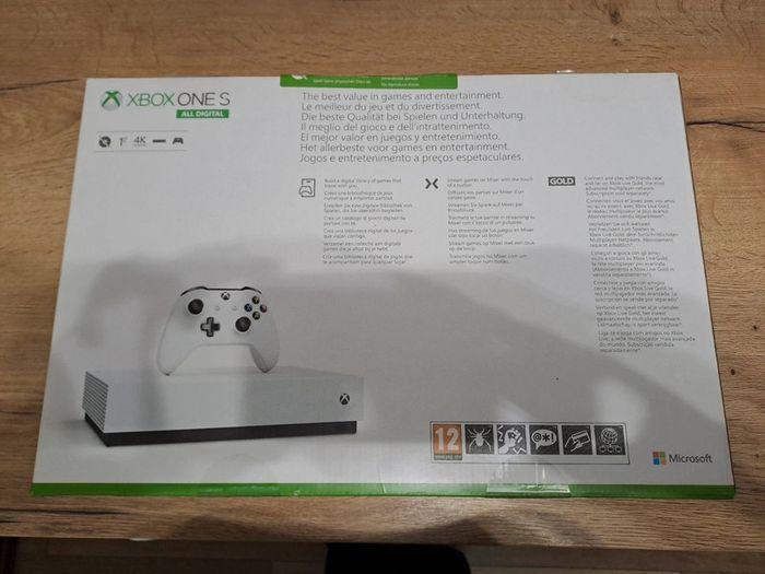 XBOX One S All digital - photo numéro 2