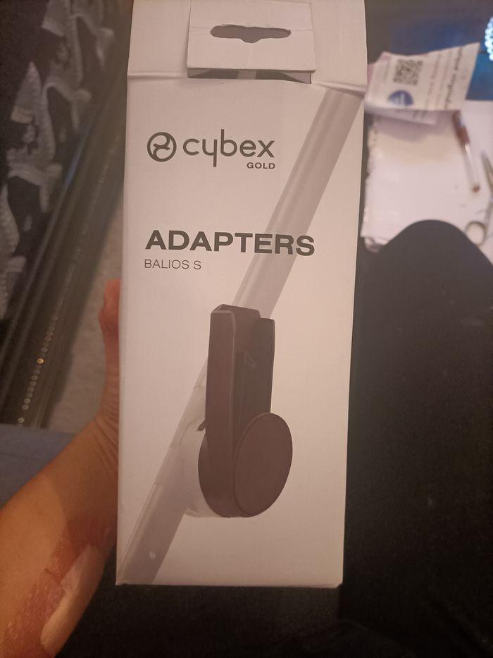 Adaptateur cybex gold pour nacelle et siège auto - photo numéro 1