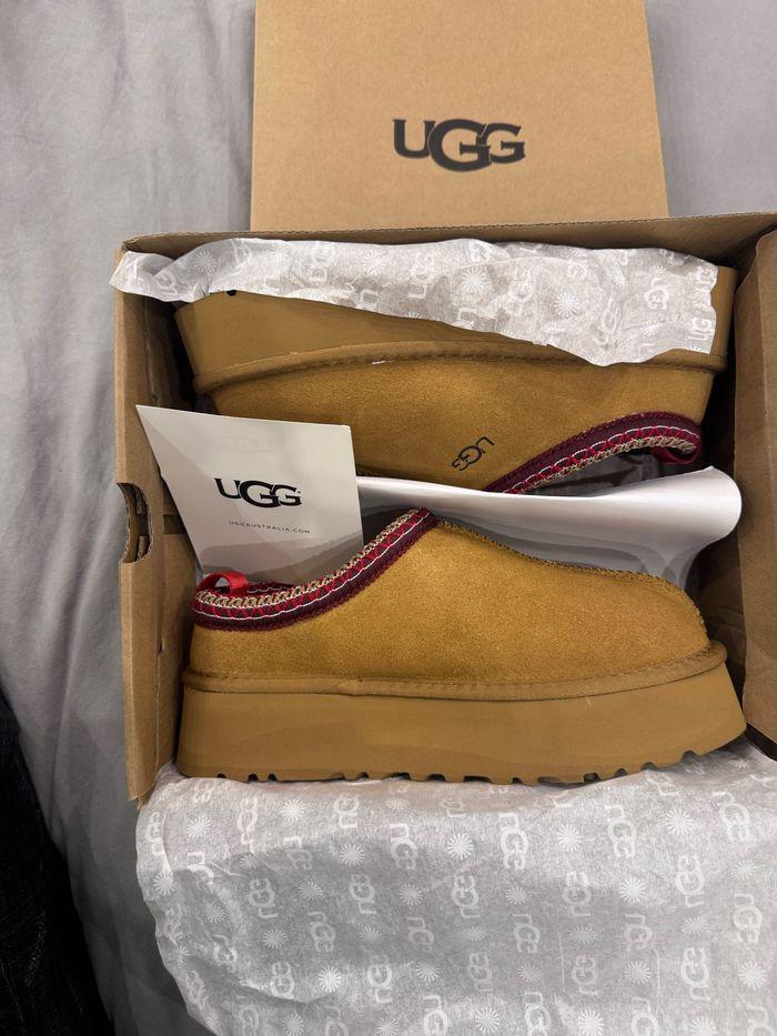 Ugg bottes - photo numéro 1