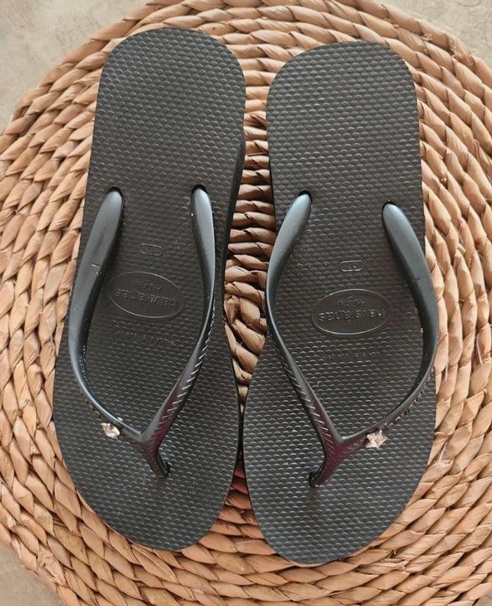 Claquettes Havaianas - photo numéro 1